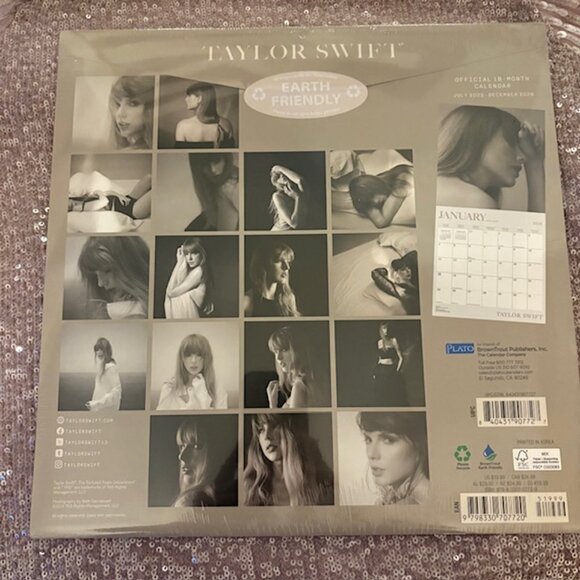 TAYLOR SWIFT Official July 2025-December 2026 Calendar - Bonus 12x24 Photo - NEW - Picture 2 of 2